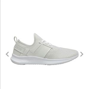 New Balance Women's Nergize Sport v1 Shoes